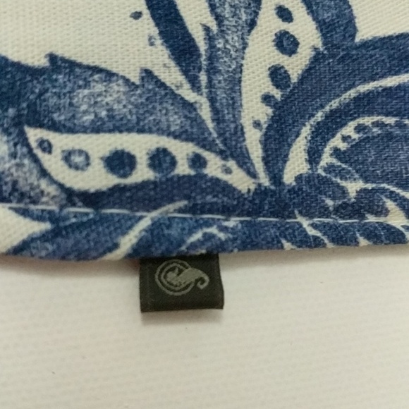 Table Runner 14"x 72" Paisley Tassel by Westford Fine Linens NWOT - Picture 4 of 5